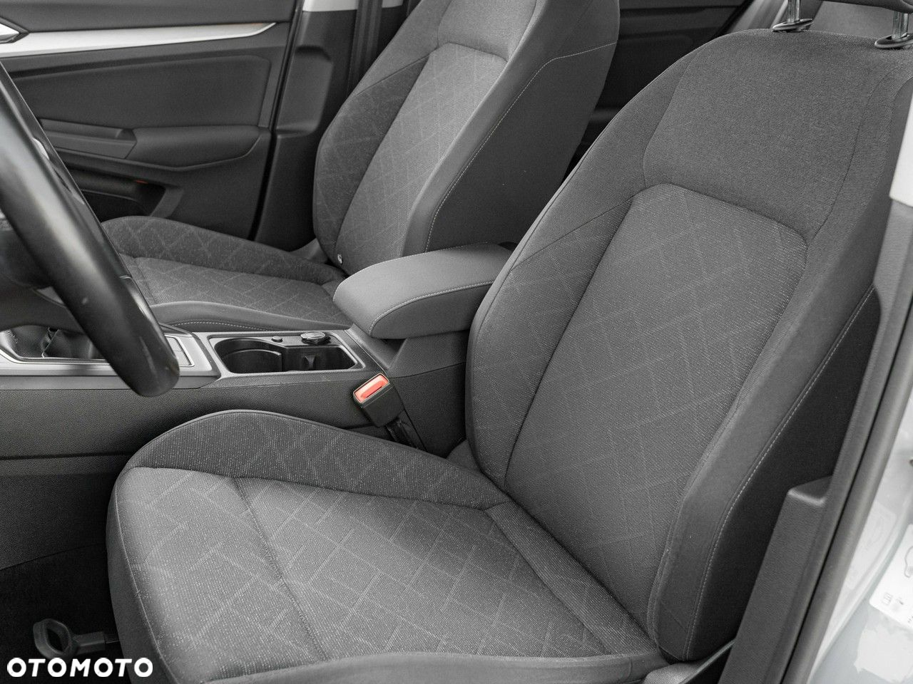Volkswagen Golf VIII 1.5 TSI EVO Life - 15