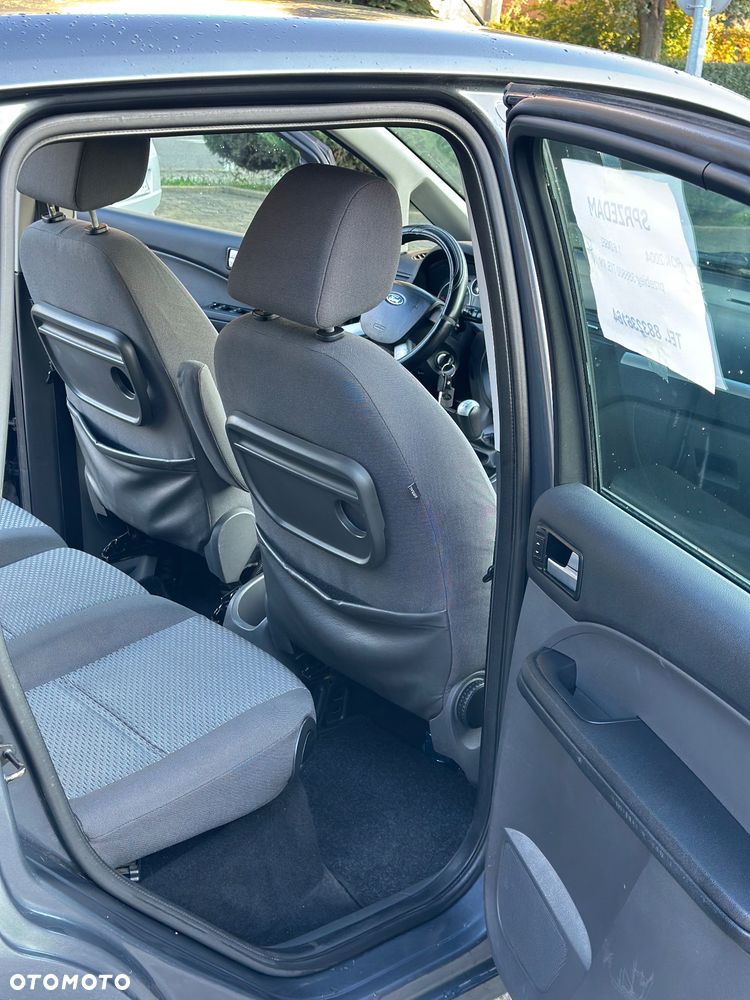 Ford Focus C-Max 1.6 TDCi Ambiente - 8