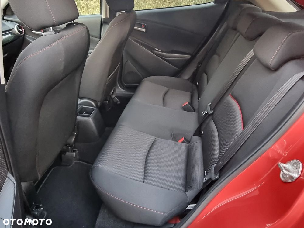 Mazda 2 SKYACTIV-G 90 Red Edition - 10