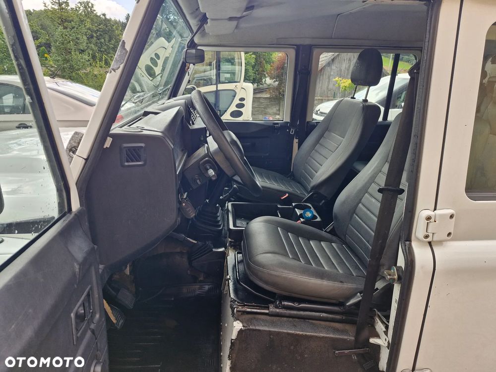 Land Rover Defender 2.2 TD4 E - 8