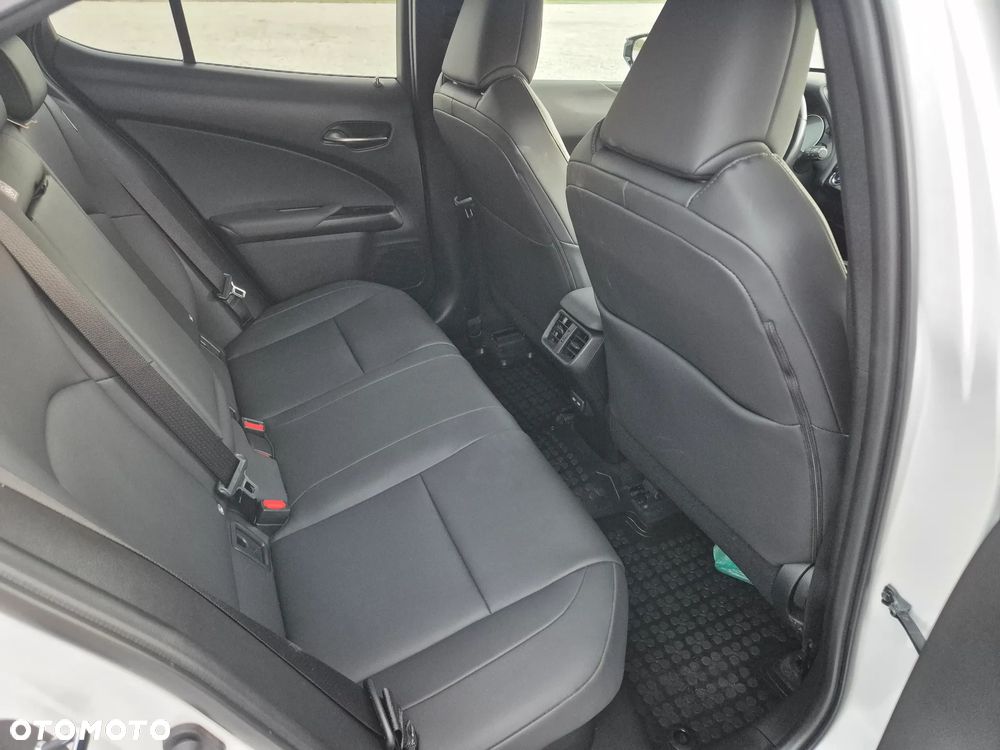 Lexus UX 250h Prestige 2WD - 13