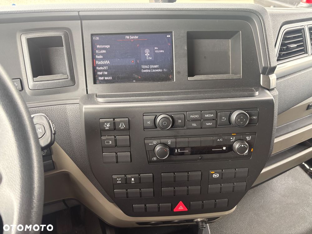 MAN TGL 12.220 / NOWY MODEL / 236.000km PRZEBIEGU /  KRÓTKI / DMC 12.000kg / EURO 6 / DO NAUKI JAZDY / NAUKA JAZDY / 250 - 21