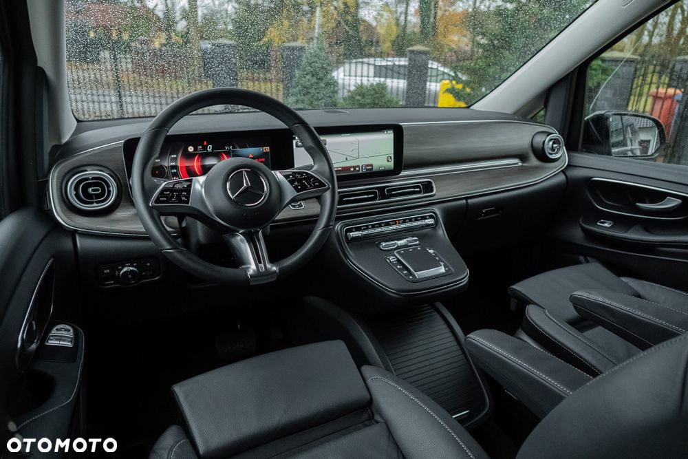 Mercedes-Benz Klasa V 300 d Avantgarde 9G-Tronic (d³ugi) - 30