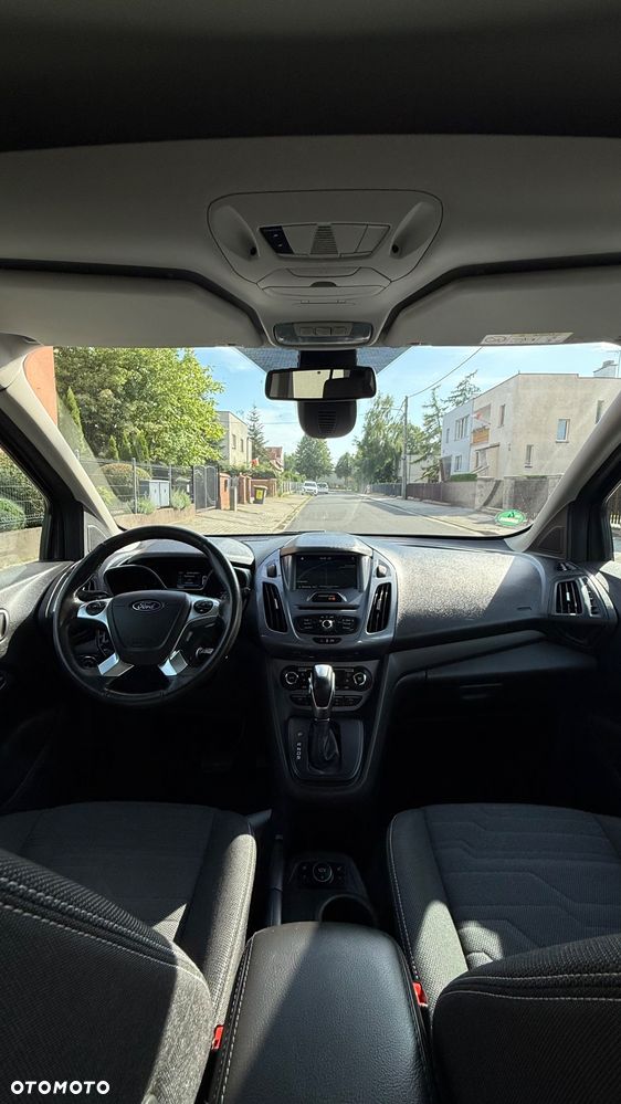Ford Tourneo Connect Grand - 12