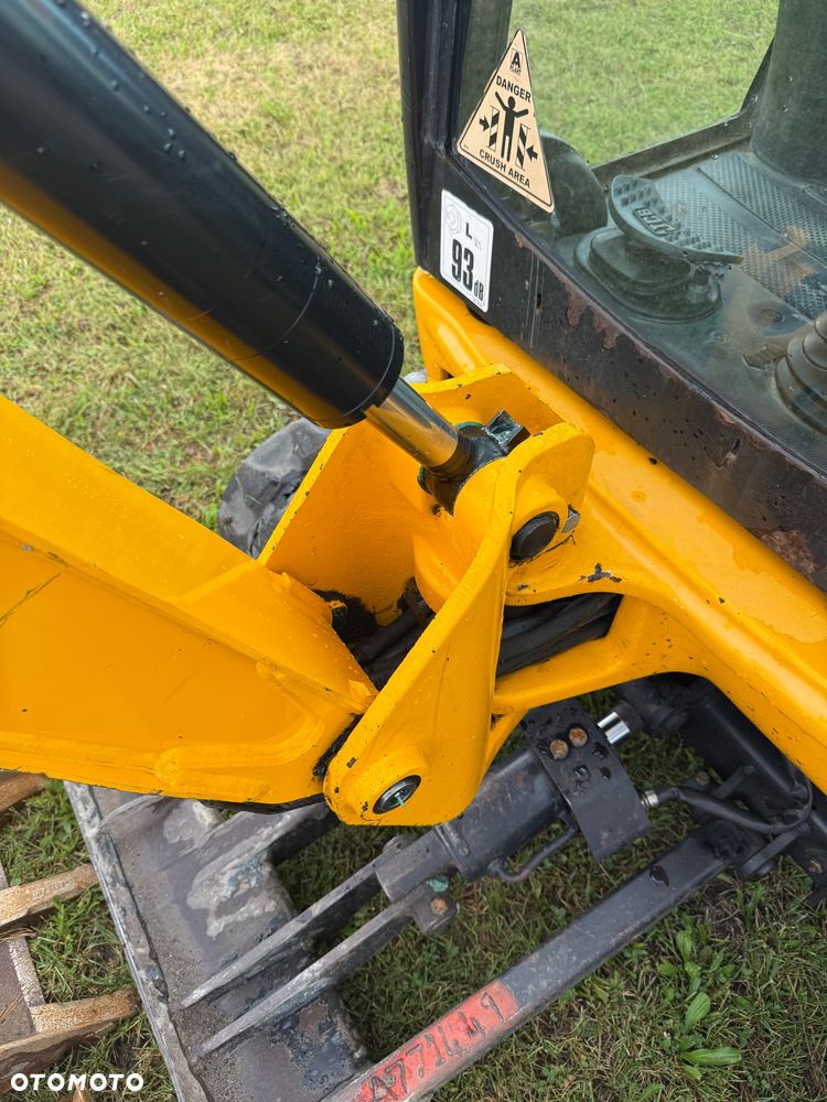 JCB 8018 CTS - 14