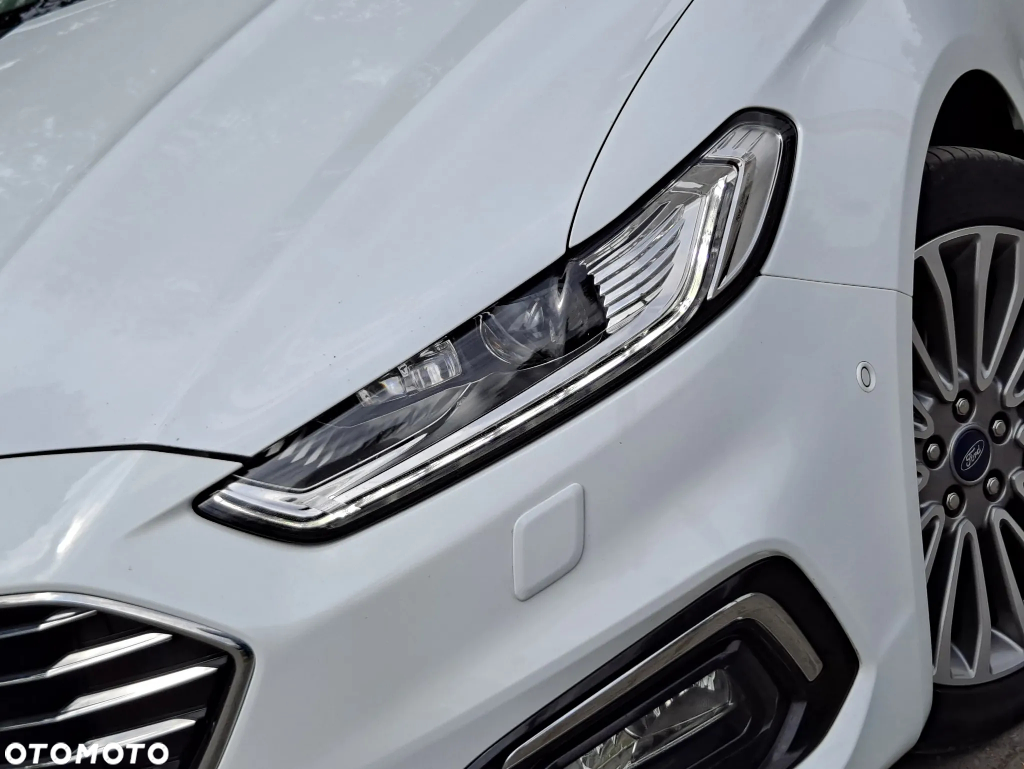 Ford Mondeo - 21