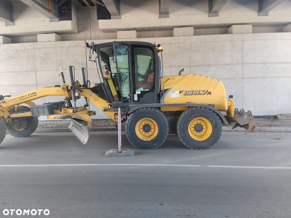 New Holland F 156.7A - 6