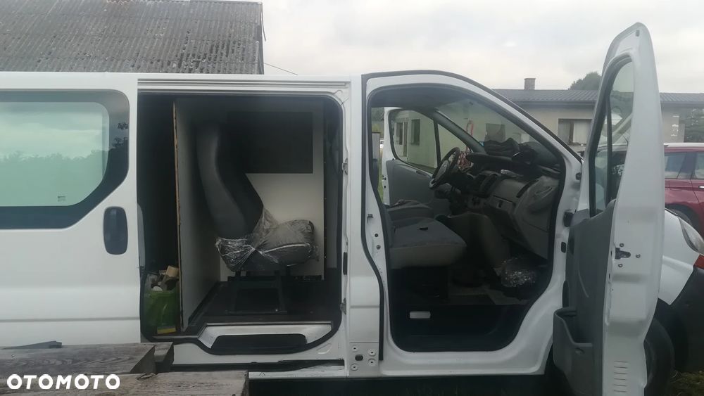 Renault Trafic - 6