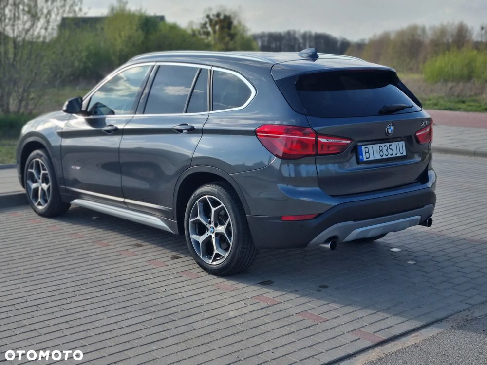 BMW X1 xDrive25i xLine - 3