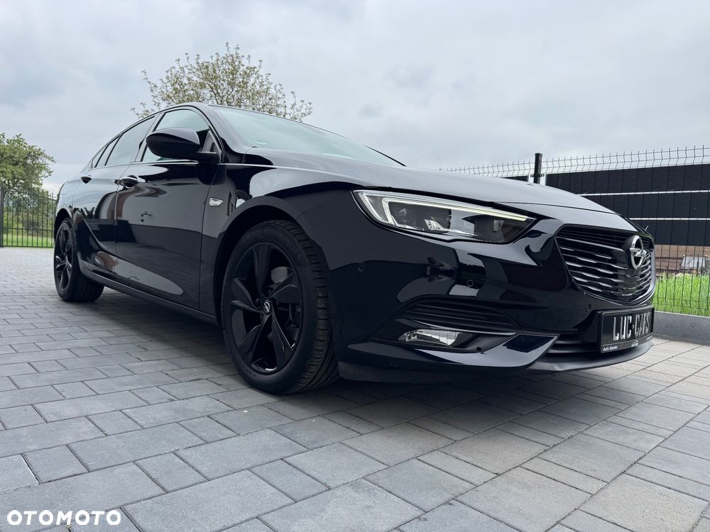 Opel Insignia 2.0 BiTurbo 4x4 Exclusive - 13