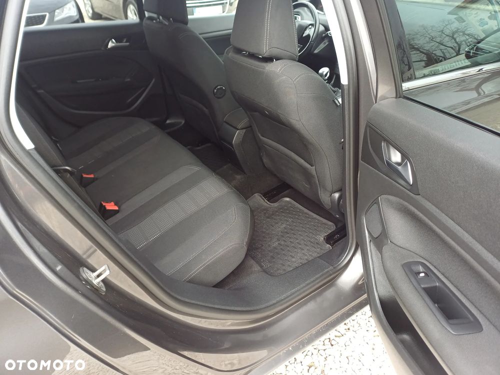 Peugeot 308 BlueHDi 120 Stop & Start Allure - 6