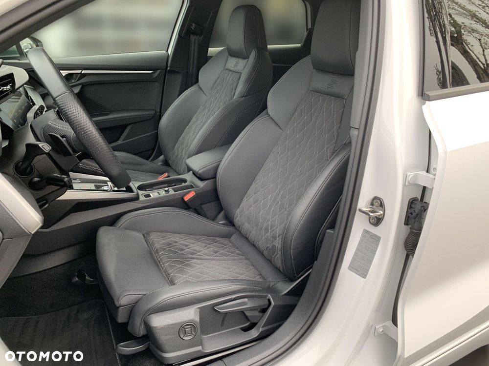 Audi S3 Sportback TFSI Quattro S tronic - 13