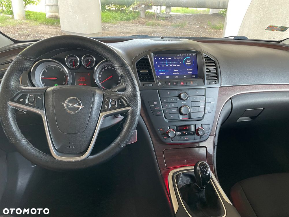 Opel Insignia 2.0 CDTI - 16