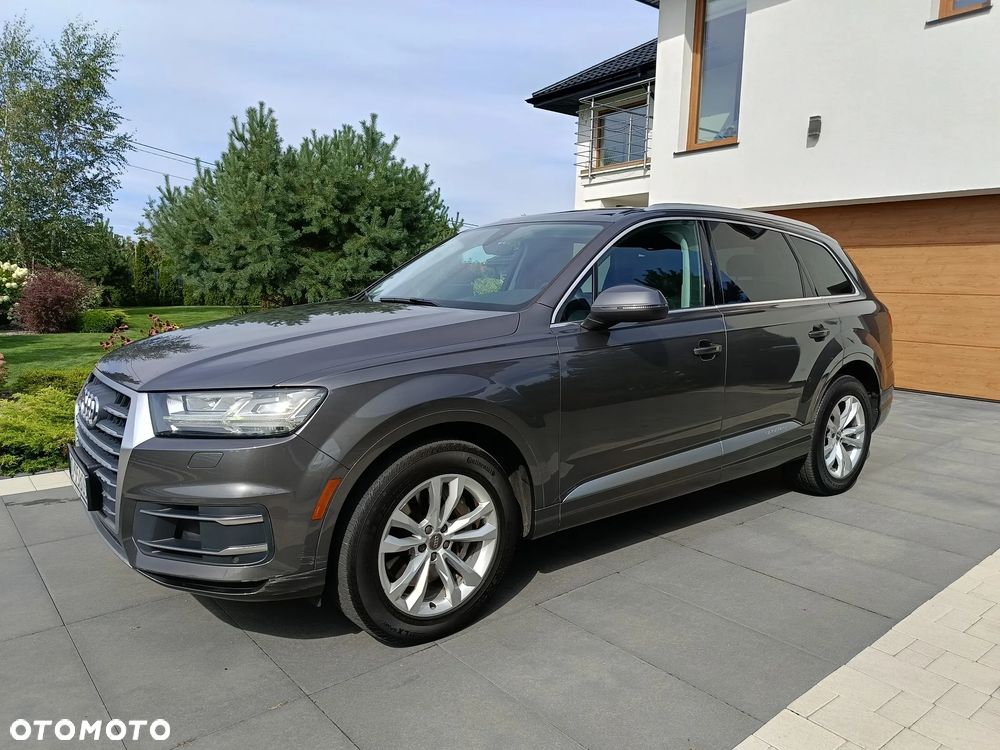 Audi Q7 3.0 TFSI Quattro Tiptr - 2