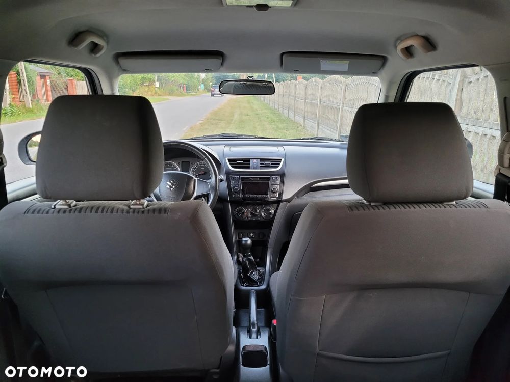 Suzuki Swift - 12