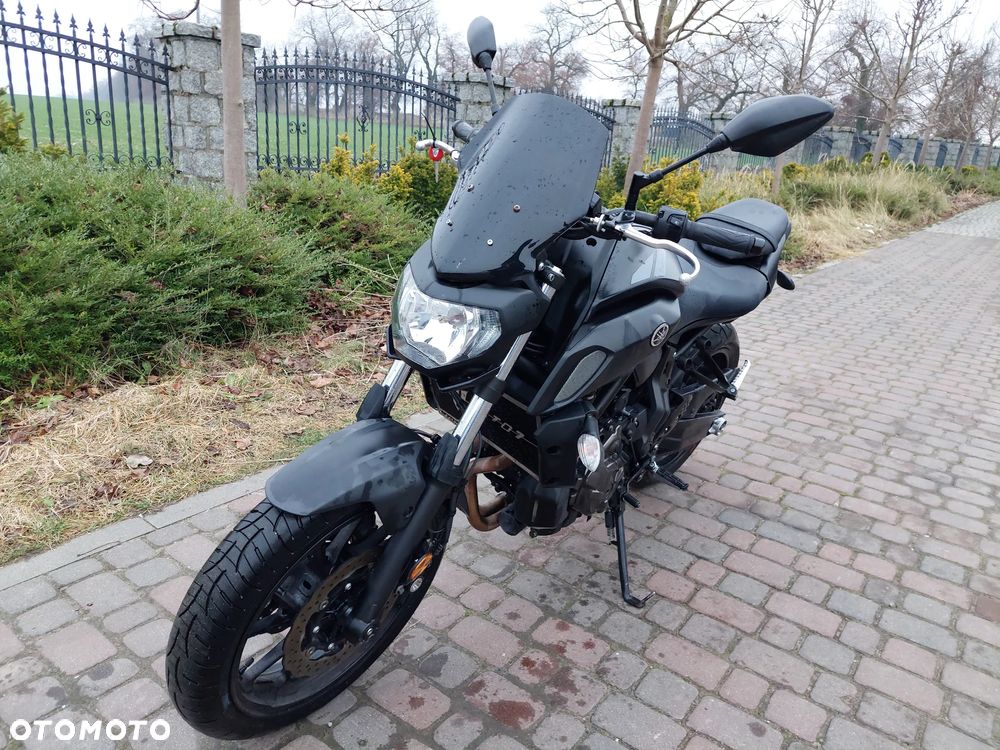Yamaha MT - 1