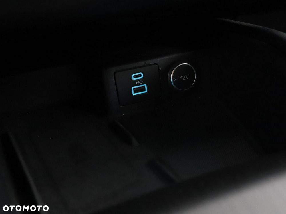 Ford Kuga 2.0 EcoBlue AWD ST-Line - 33