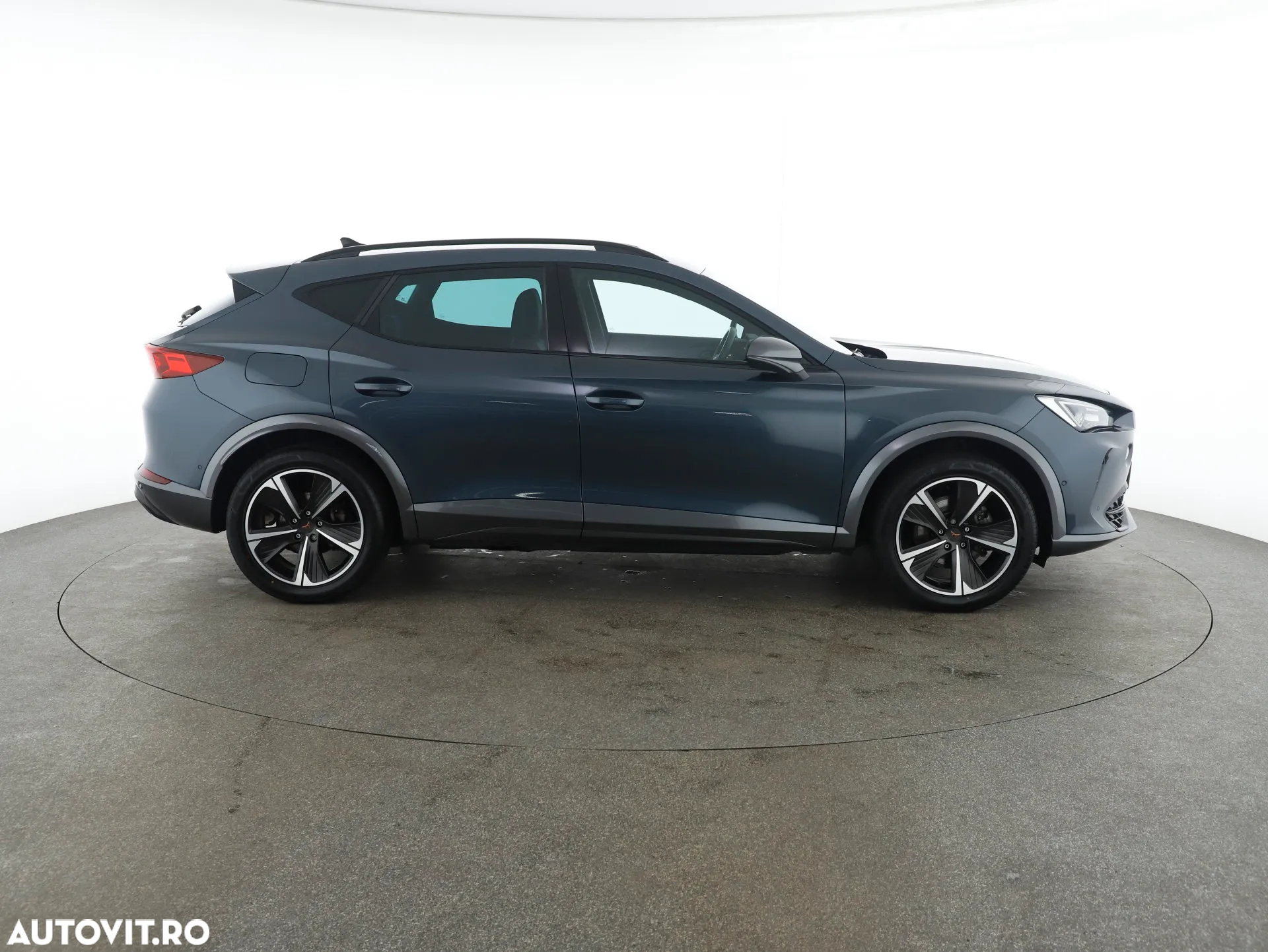 Cupra Formentor 1.4 e-HYBRID PHEV - 4