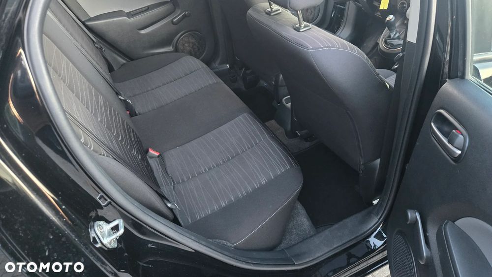 Mazda 2 1.3 Dynamic - 13