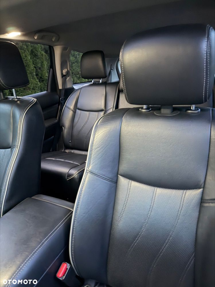 Infiniti Q60 - 7