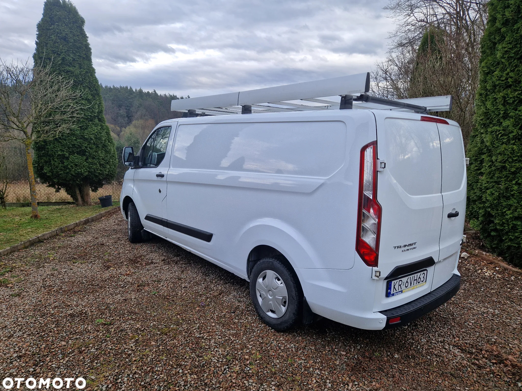 Ford Transit Custom - 13