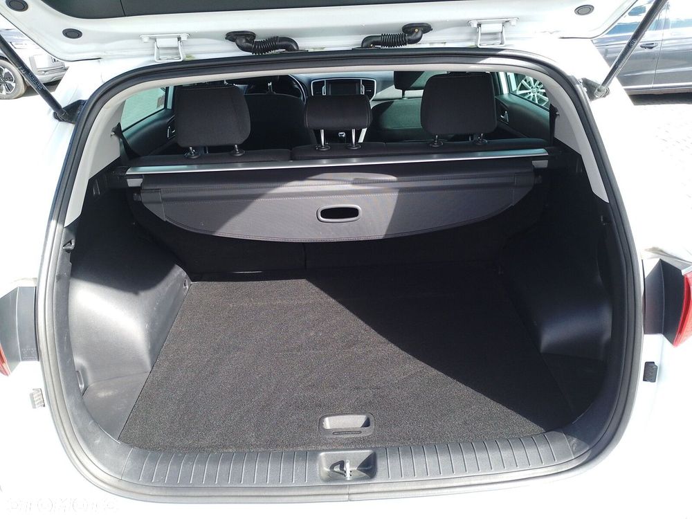 Kia Sportage 1.6 GDI M 2WD - 23