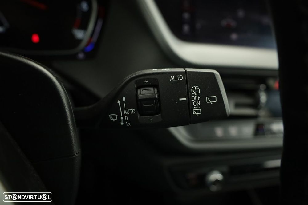 BMW 116 d Pack Desportivo M Auto - 18