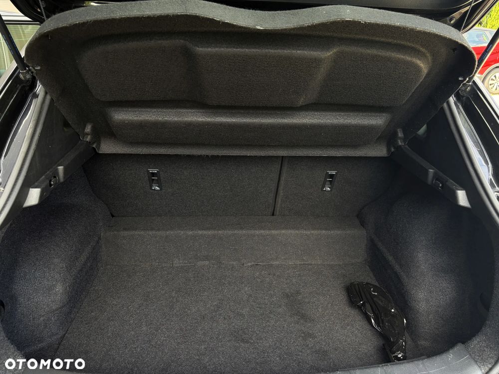 Nissan Qashqai 1.2 DIG-T N-Connecta - 33