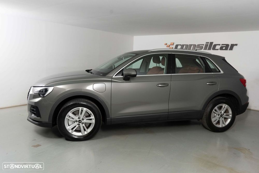 Audi Q3 45 TFSIe S tronic - 7