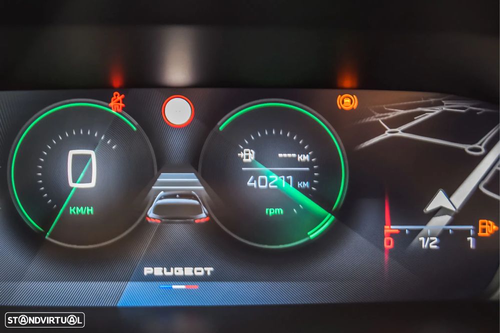 Peugeot 308 1.2 PureTech Allure - 29