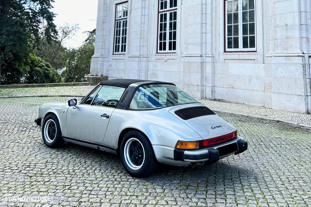Porsche 911 Série G - 16