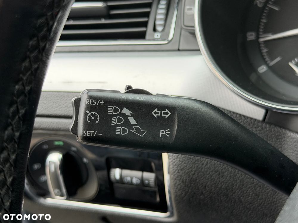 Skoda Superb 1.8 TSI Elegance - 12
