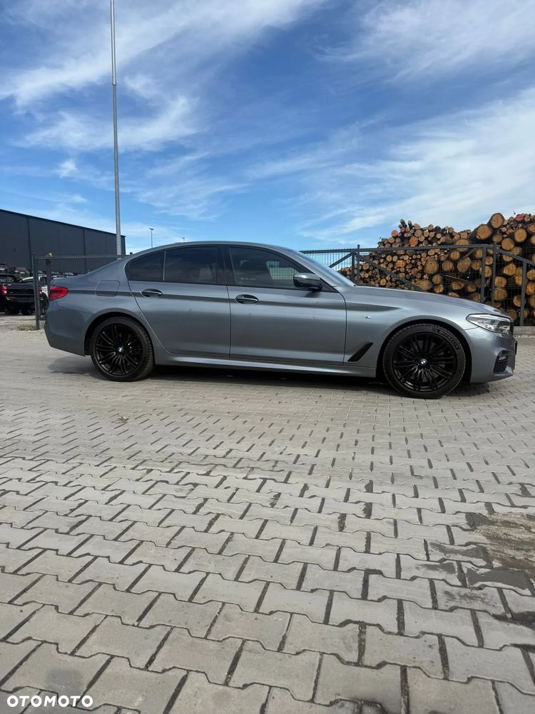 BMW Seria 5 540d xDrive - 4