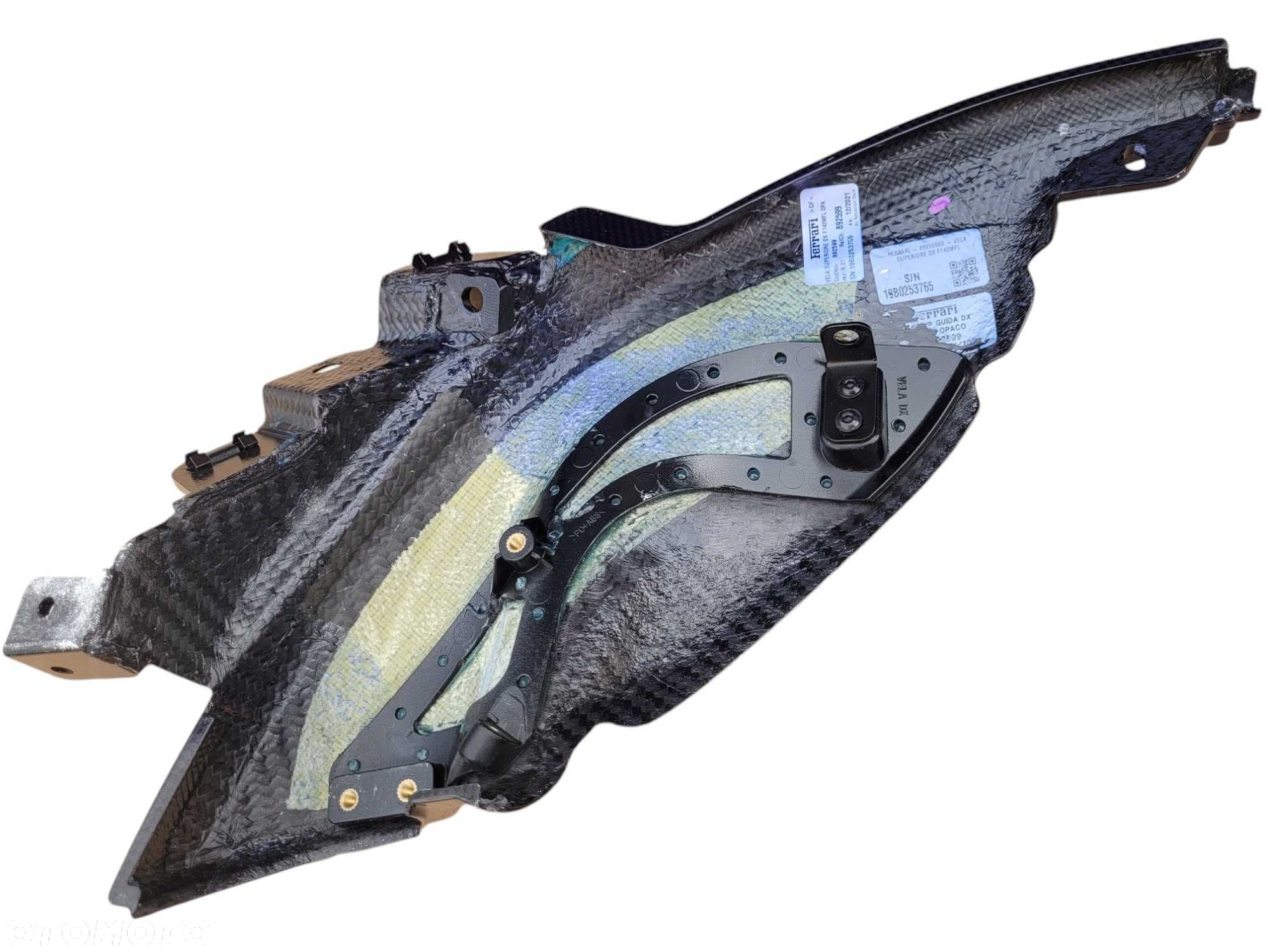 Ferrari F8 - panel dekor deski konsoli dashboard upper trim RH CARBON - 6