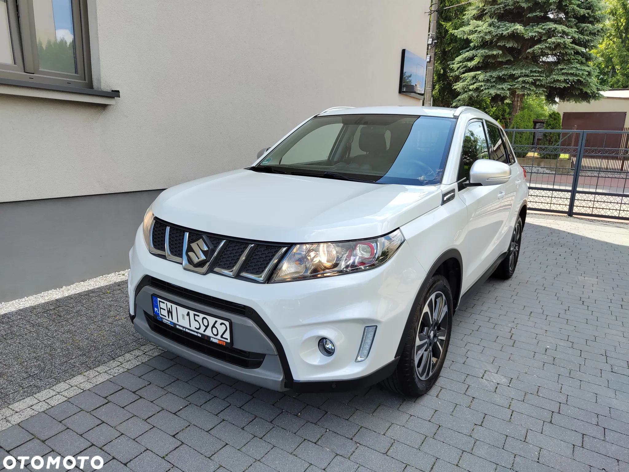 Suzuki Vitara 1.4 Boosterjet Allgrip S - 4