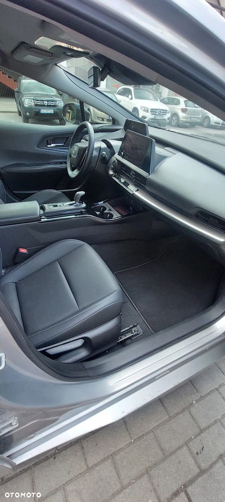 Toyota Prius - 13