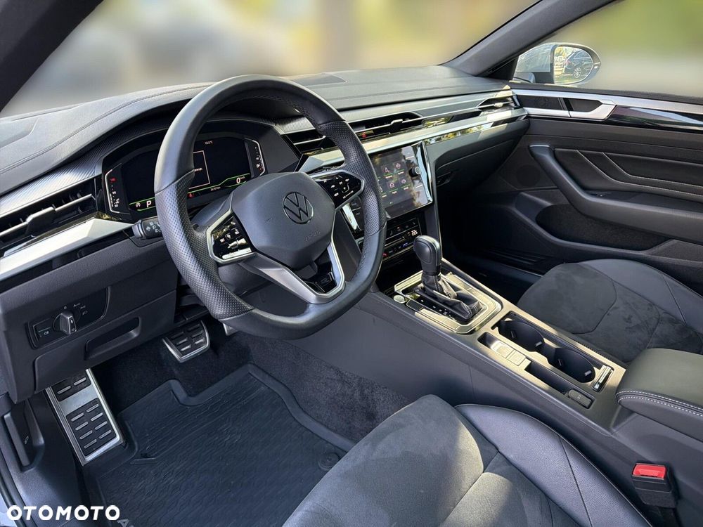 Volkswagen Arteon 2.0 TSI R-Line DSG - 9