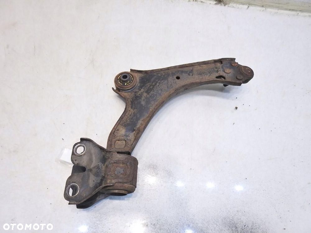 WAHACZ LEWY PRZÓD VOLVO V70 III 2.0 F 31317661 - 4