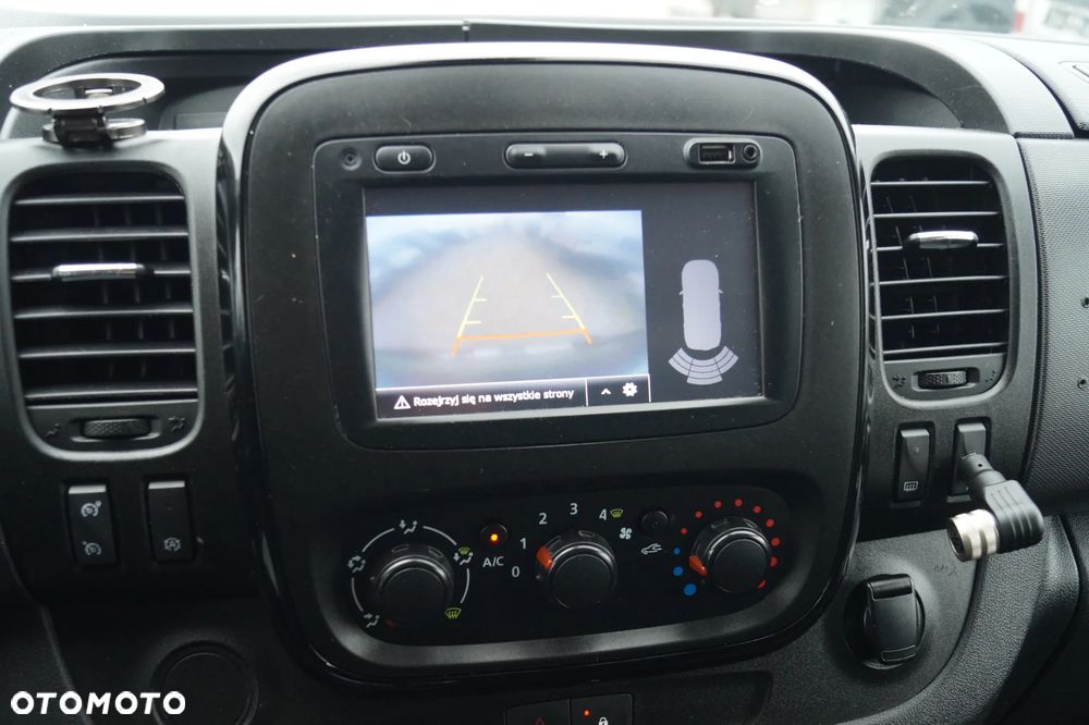 Opel Vivaro - 15