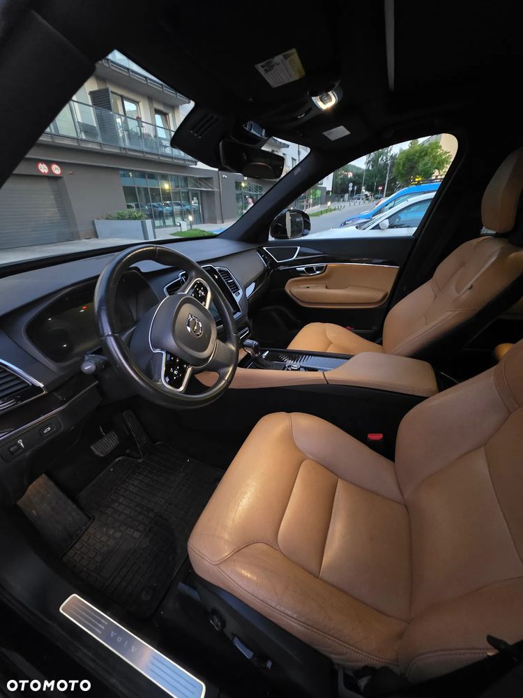 Volvo XC 90 T6 AWD Geartronic Momentum - 12