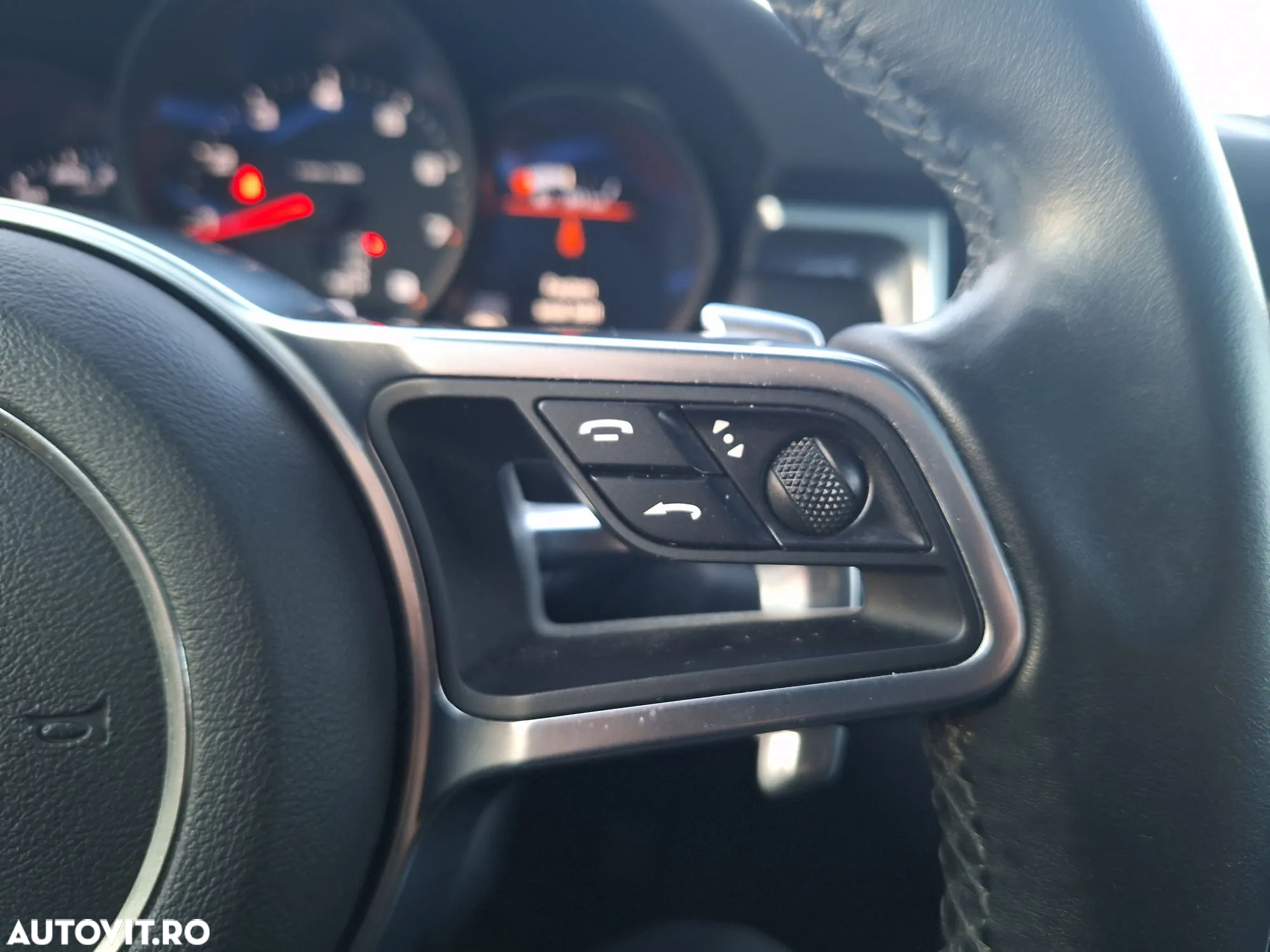Porsche Macan - 19