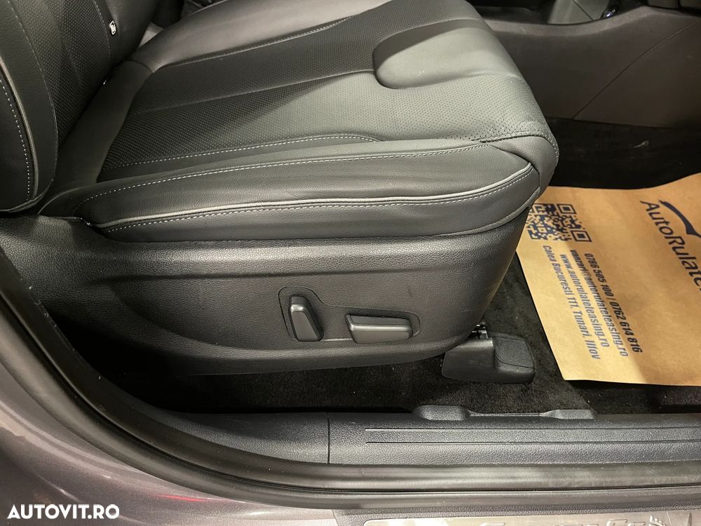 Hyundai Santa Fe 1.6 Plugin-Hybrid 4WD SEVEN Prime - 27