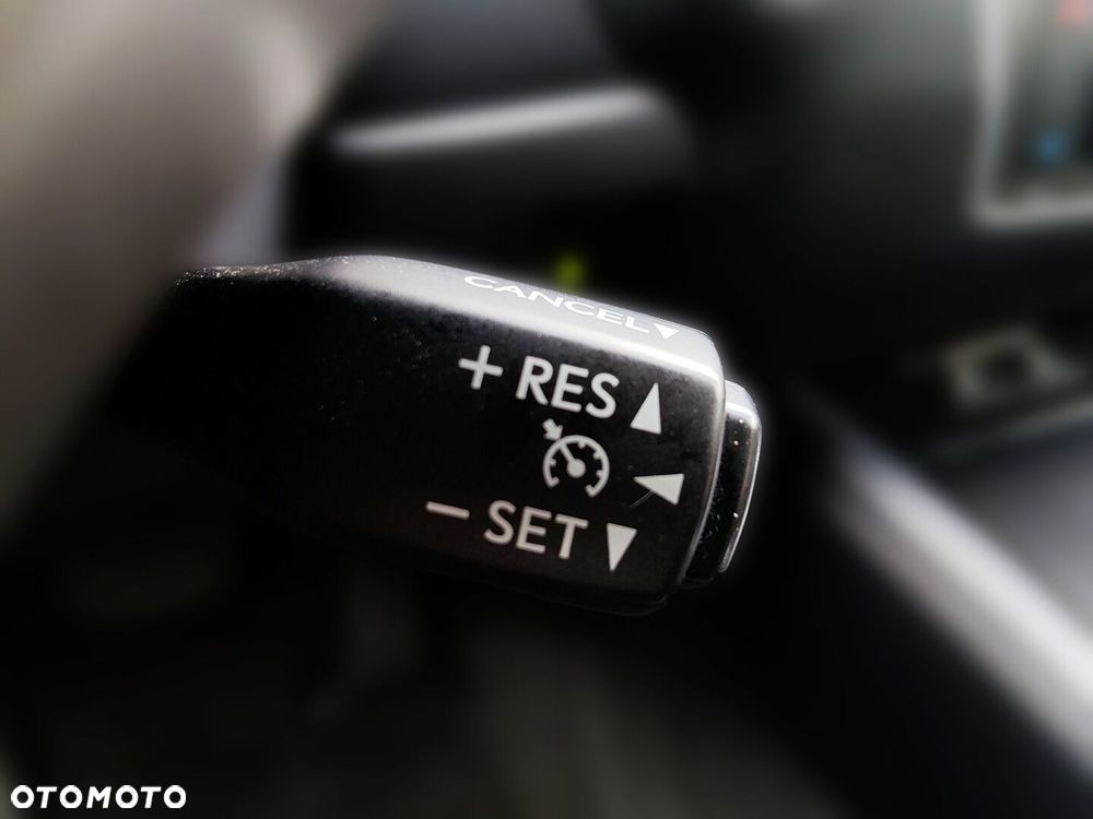 Lexus GS 300h Elite Business - 25