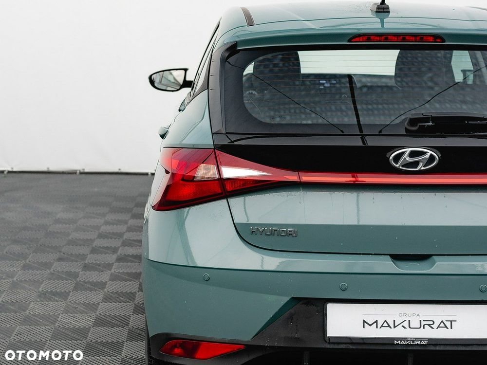 Hyundai i20 1.2 Pure - 12