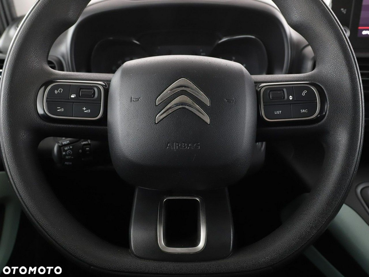 Citroën Berlingo M PureTech 110 LIVE - 22