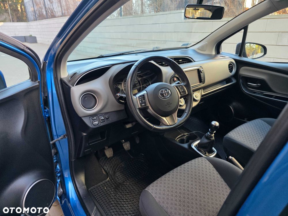 Toyota Yaris - 7