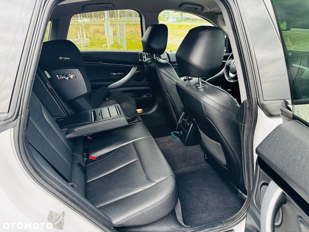 BMW 3GT 320d Sport-Aut Sport Line - 7