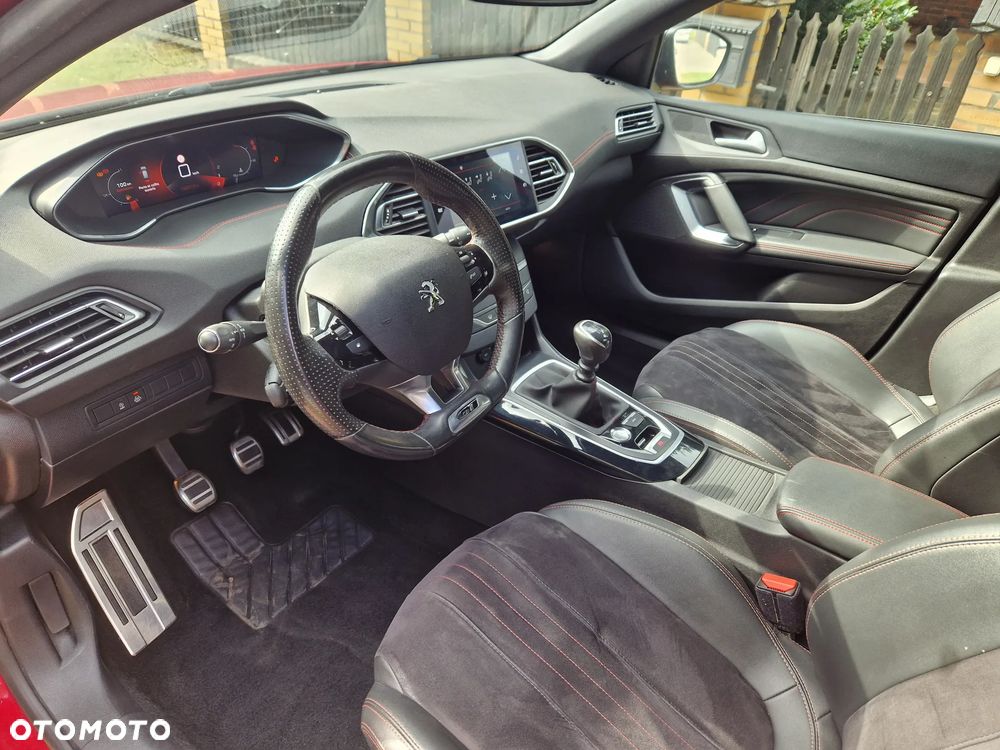 Peugeot 308 - 11