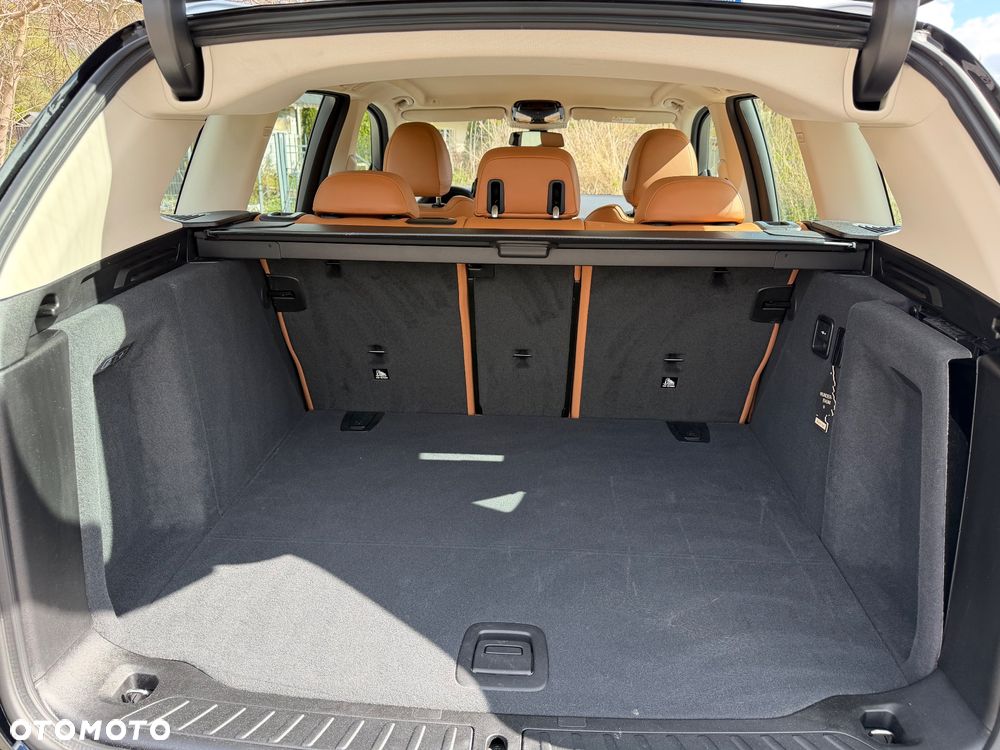 BMW X3 xDrive20i mHEV - 16