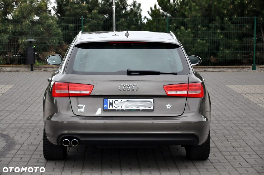 Audi A6 Avant - 16